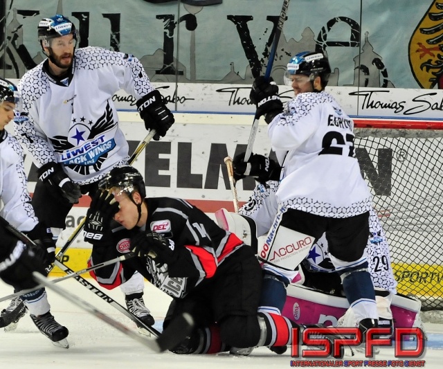 ISPFD_DEL-Eishockey_Nuernberg-Linz_Oblinger-Fechtig-313